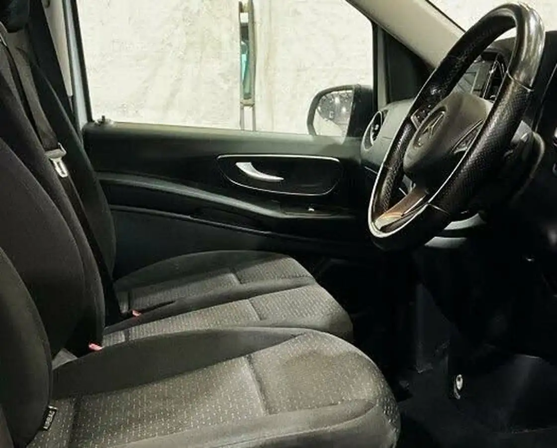 2021-mercedes-benz-vito-20cdi-114-tourer-select-l2-big-1