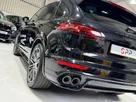 2017-porsche-cayenne-36-gts-small-11