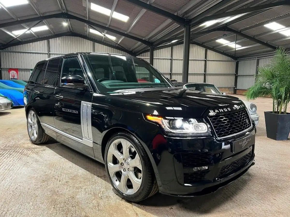 2017-land-rover-range-rover-44-sdv8-vogue-se-339ps-4wd-big-0