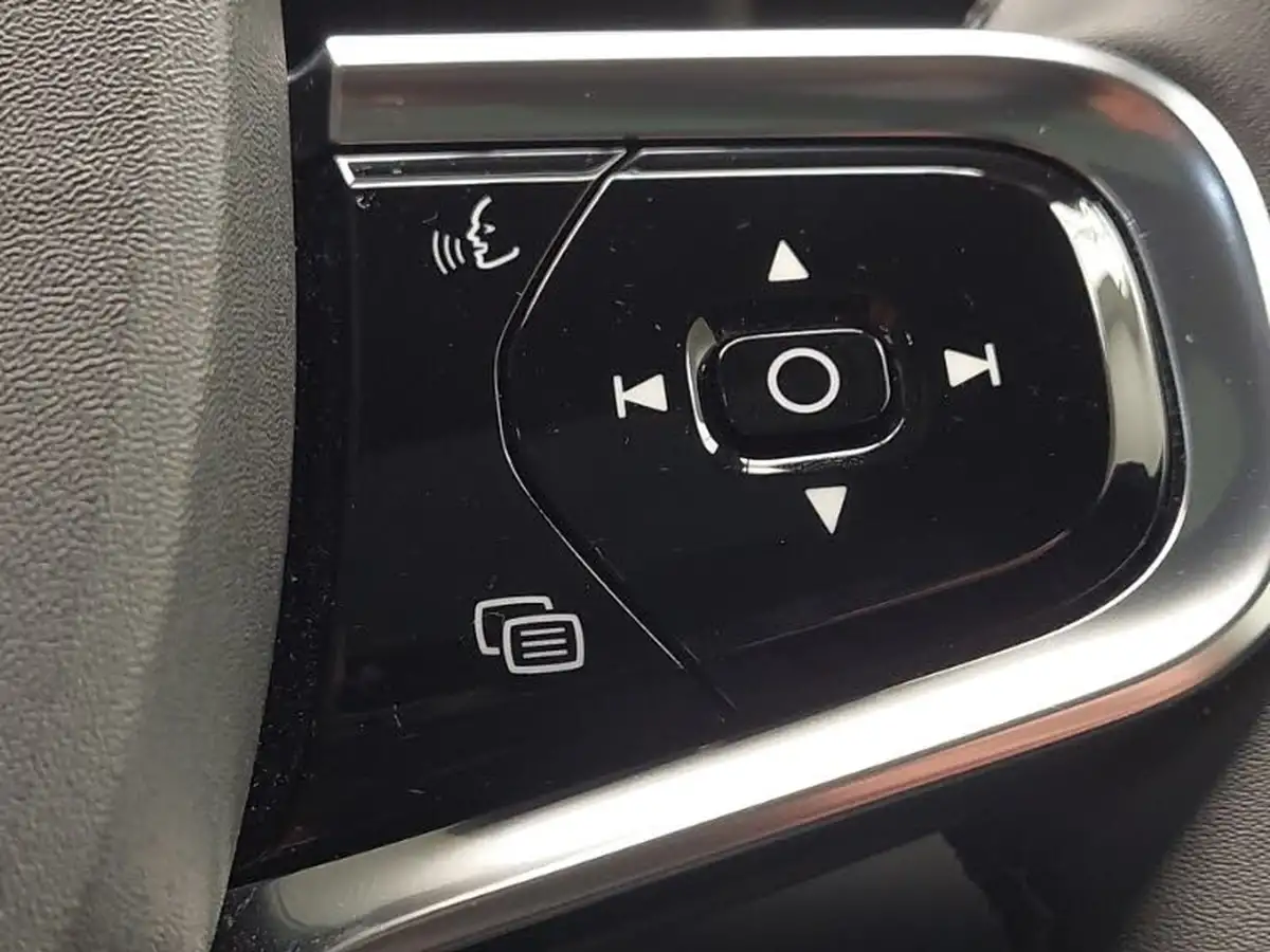 2022-polestar-polestar-2-e-ps2-170kw-long-single-plus-hatchback-big-18