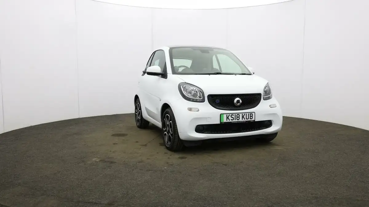 2018-smart-fortwo-e-prime-premium-plus-coupe-big-35
