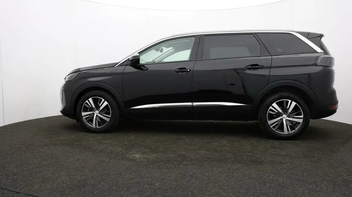 2021-peugeot-5008-suv-12-puretech-allure-big-63