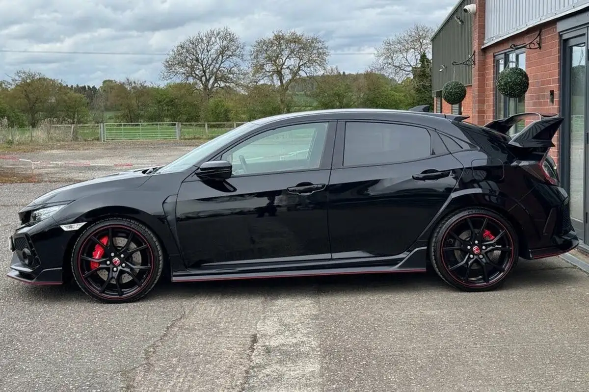 2019-honda-civic-20-i-vtec-type-r-gt-big-12