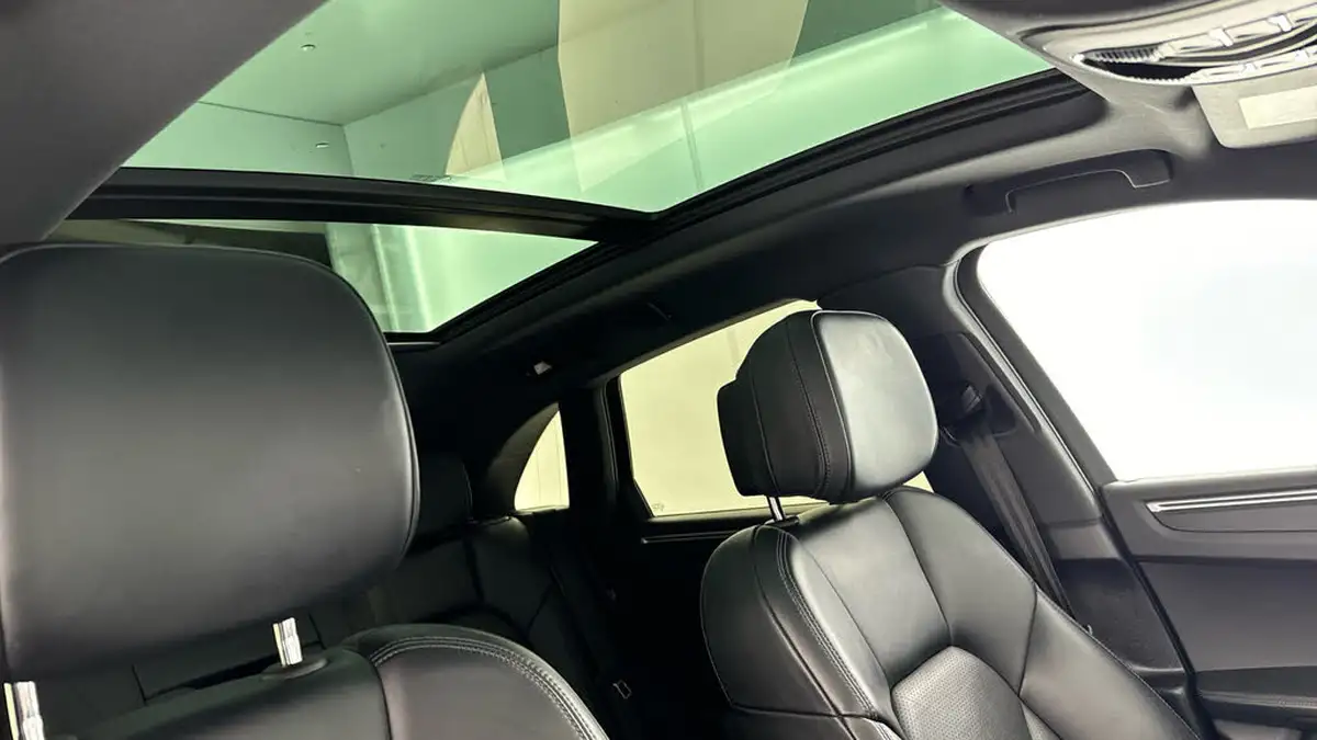 2018-porsche-macan-20-252ps-ss-big-26