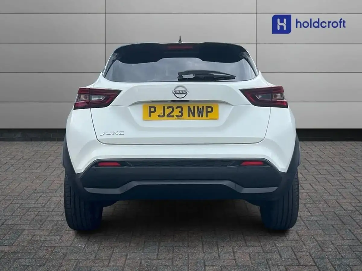2023-nissan-juke-10-dig-t-tekna-big-3