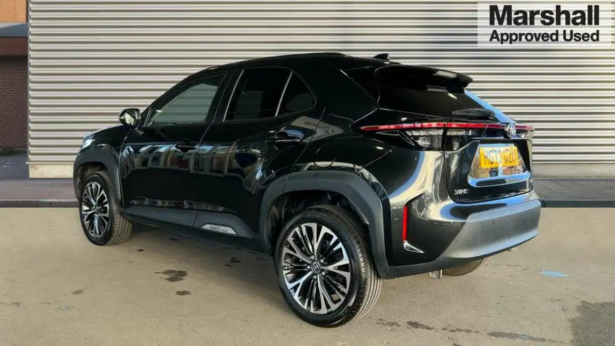 2023-toyota-yaris-cross-15-vvt-i-excel-awd-i-big-4