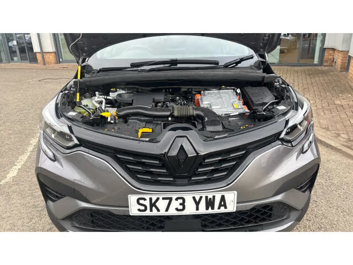 2023-renault-captur-16-e-tech-engineered-145ps-full-big-7