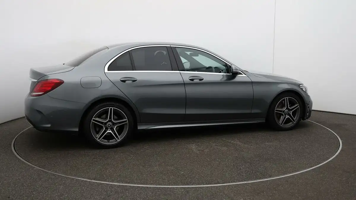 2019-mercedes-benz-c-class-20d-c300d-amg-line-245ps-ss-saloon-4d-big-42