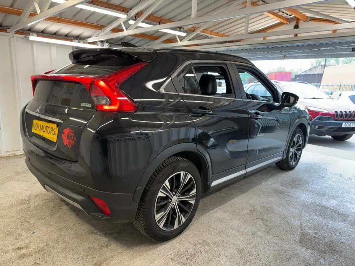 2018-mitsubishi-eclipse-cross-15-4-auto-big-6