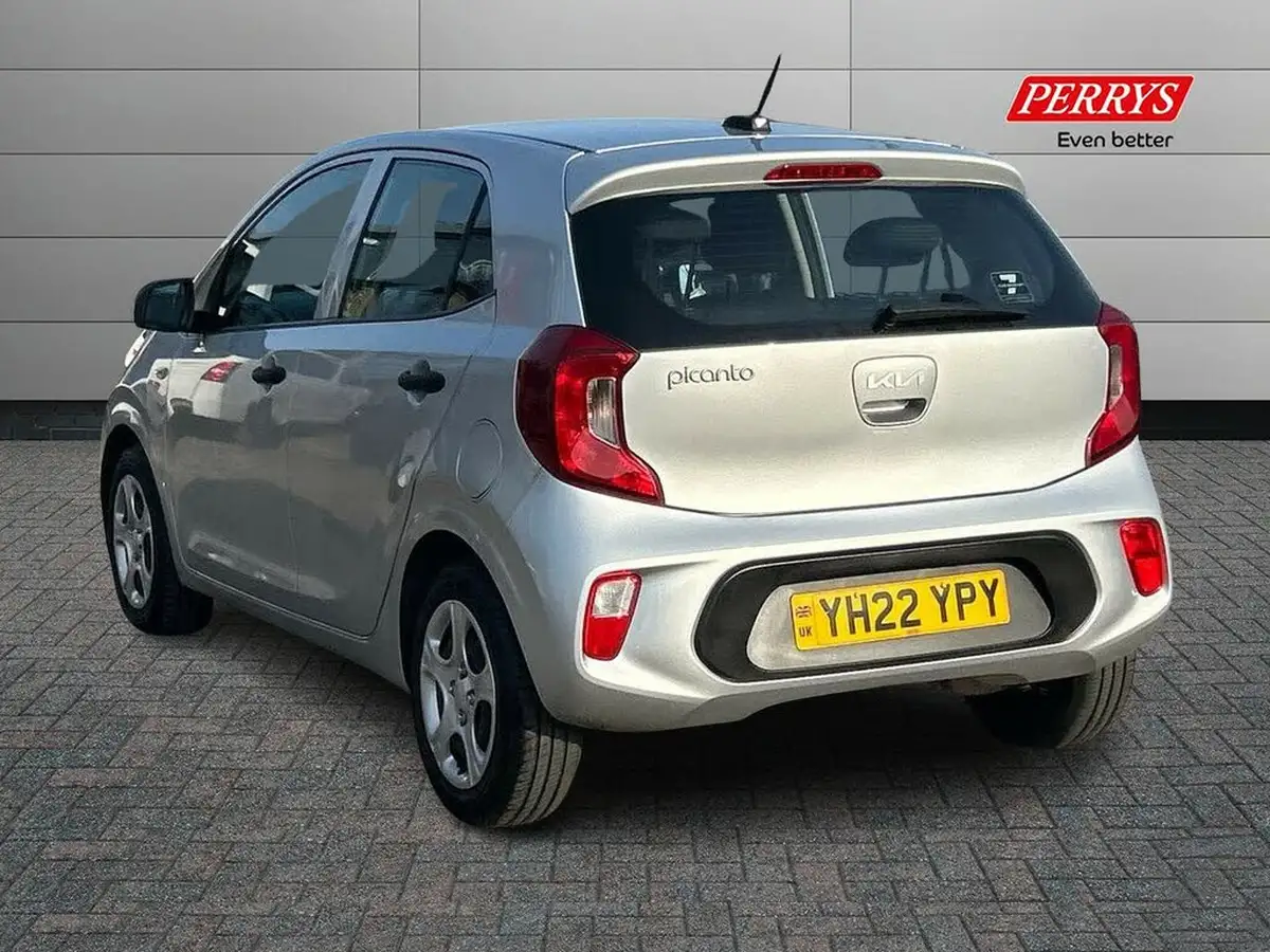 2022-kia-picanto-10-1-big-1