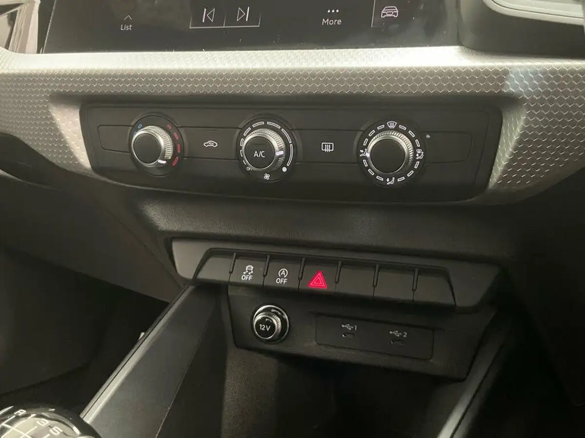 2021-audi-a1-10-25-tfsi-s-line-big-45