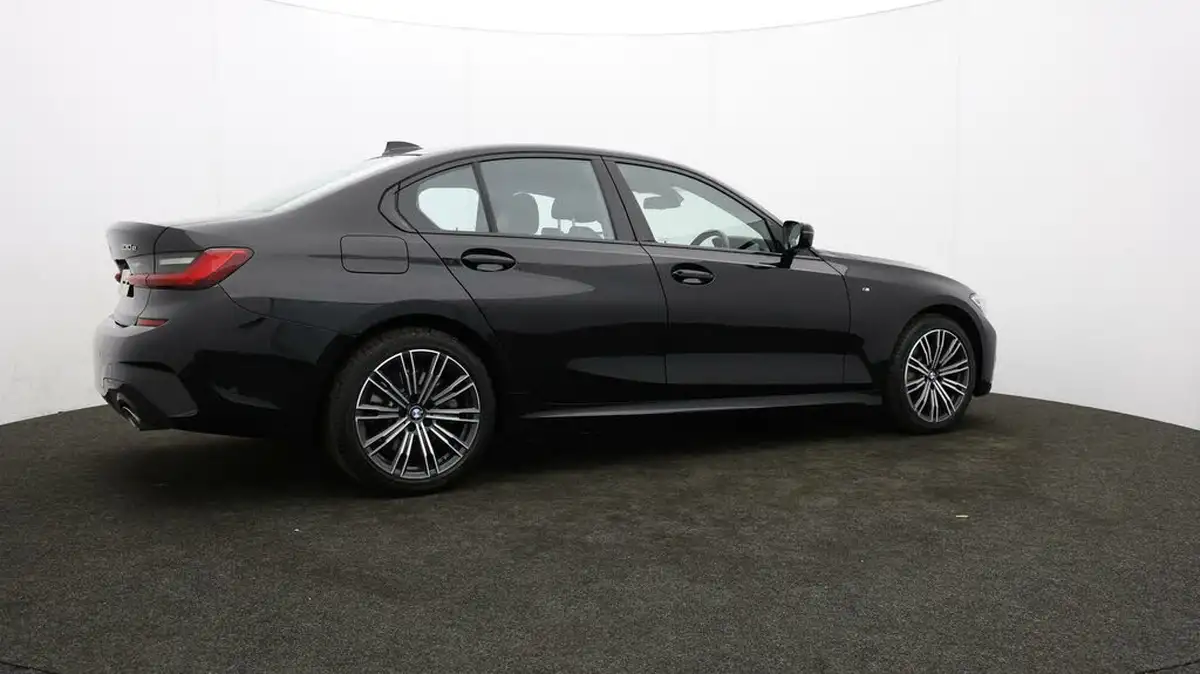 2019-bmw-3-series-20-330e-m-sport-plus-pack-big-27