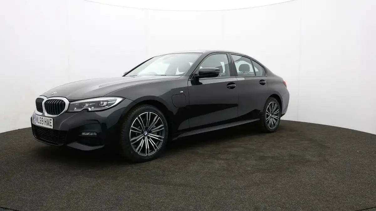 2019-bmw-3-series-20-330e-m-sport-plus-pack-big-51