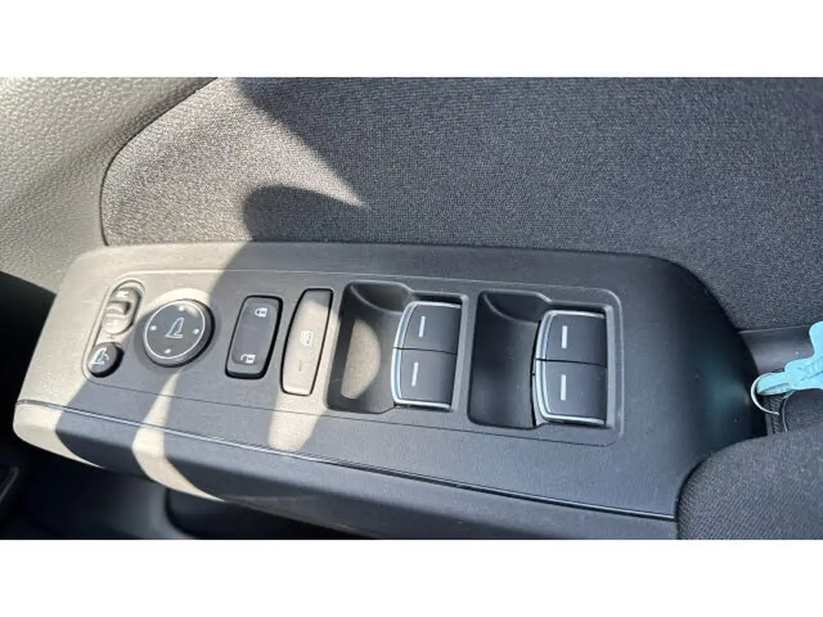 2025-honda-civic-20-i-mmd-elegance-big-14