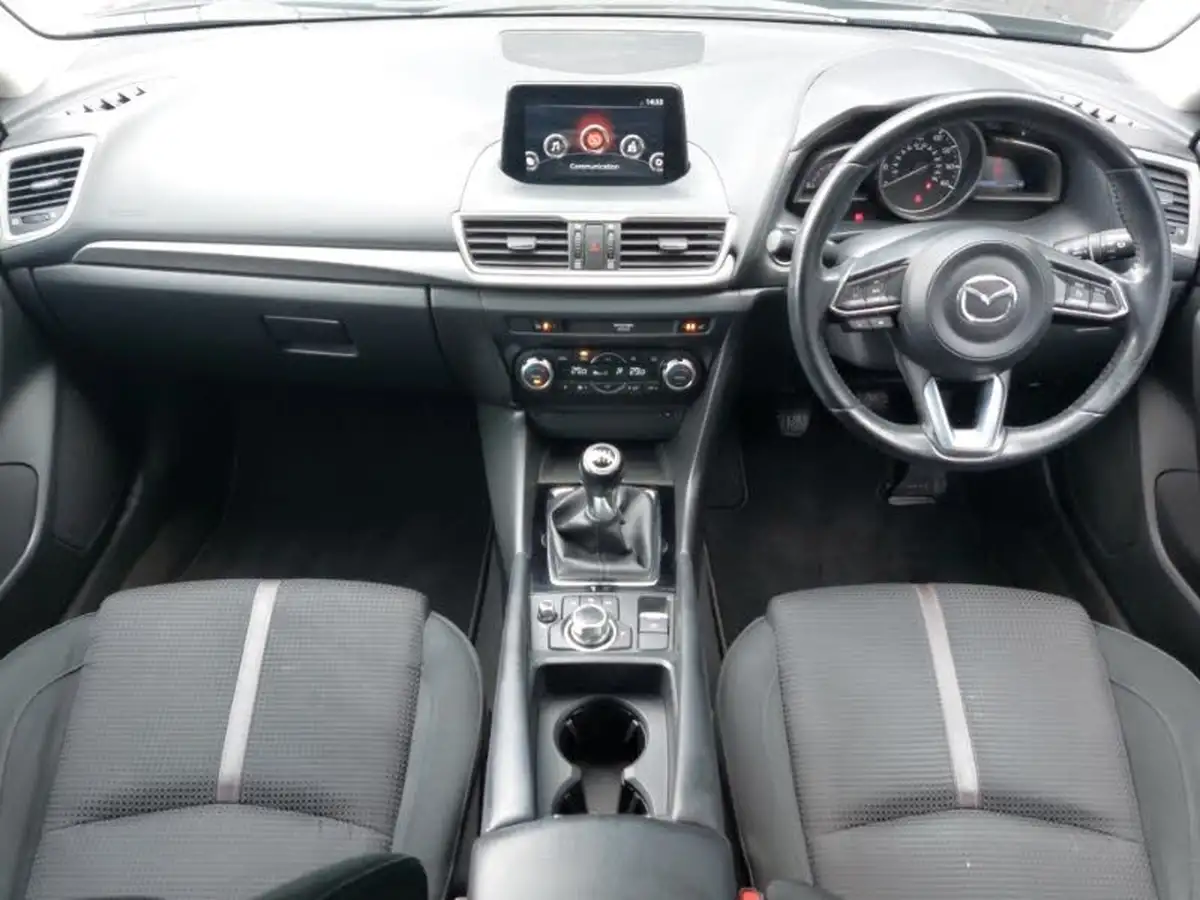 2017-mazda-mazda3-20-se-l-nav-hatchback-5d-big-2
