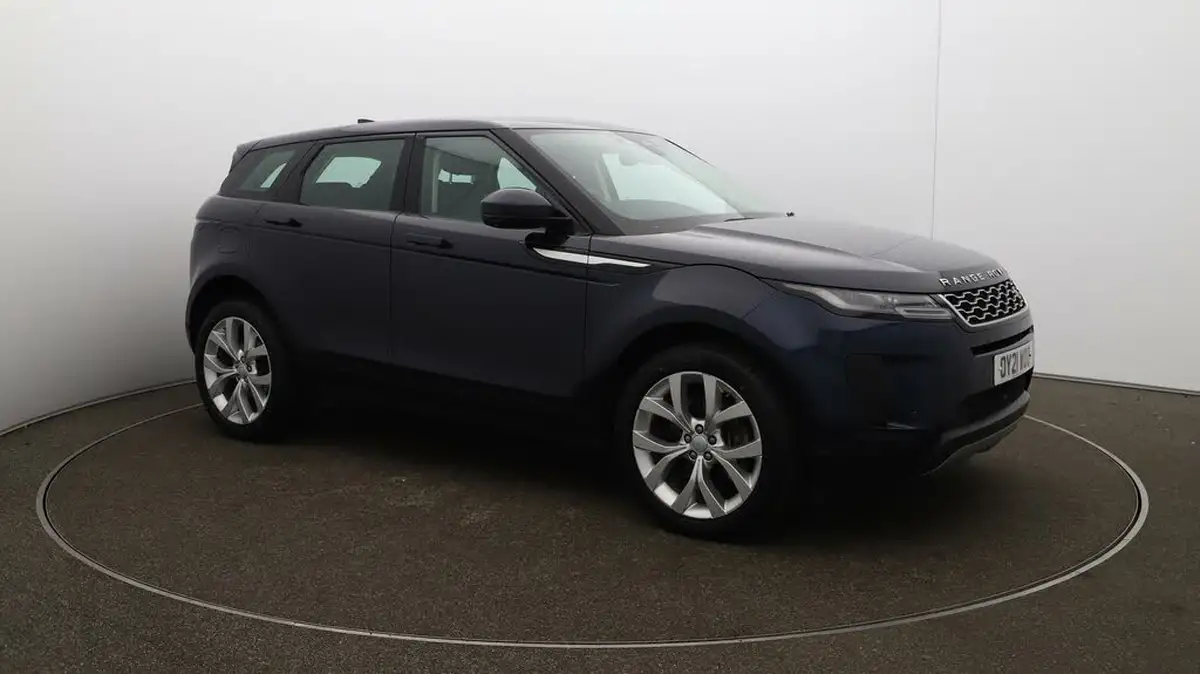 2021-land-rover-range-rover-evoque-15-p300e-se-big-36