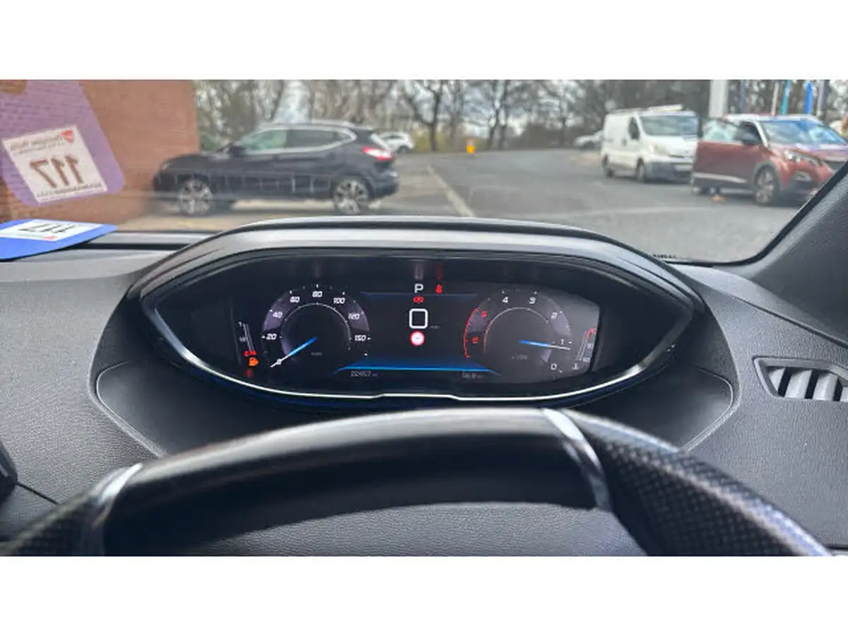 2023-peugeot-3008-suv-15-bluehdi-gt-eat8-big-17