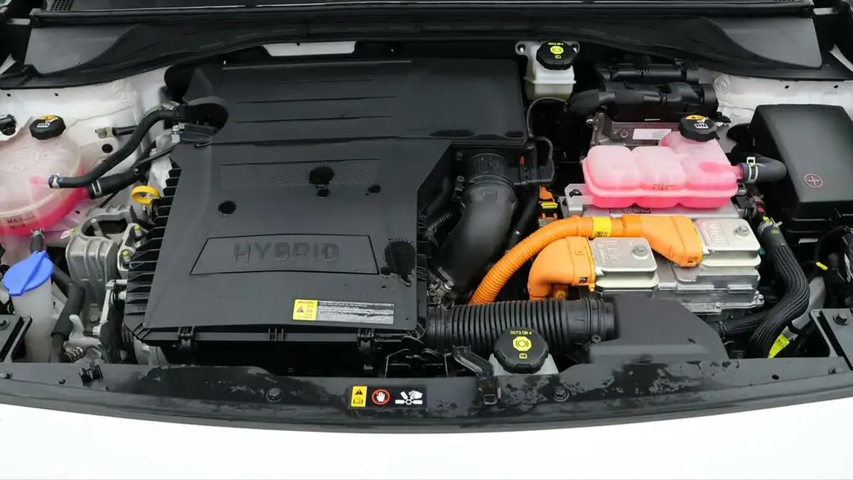 2022-kia-niro-16-gdi-2-139bhp-156kwh-big-18
