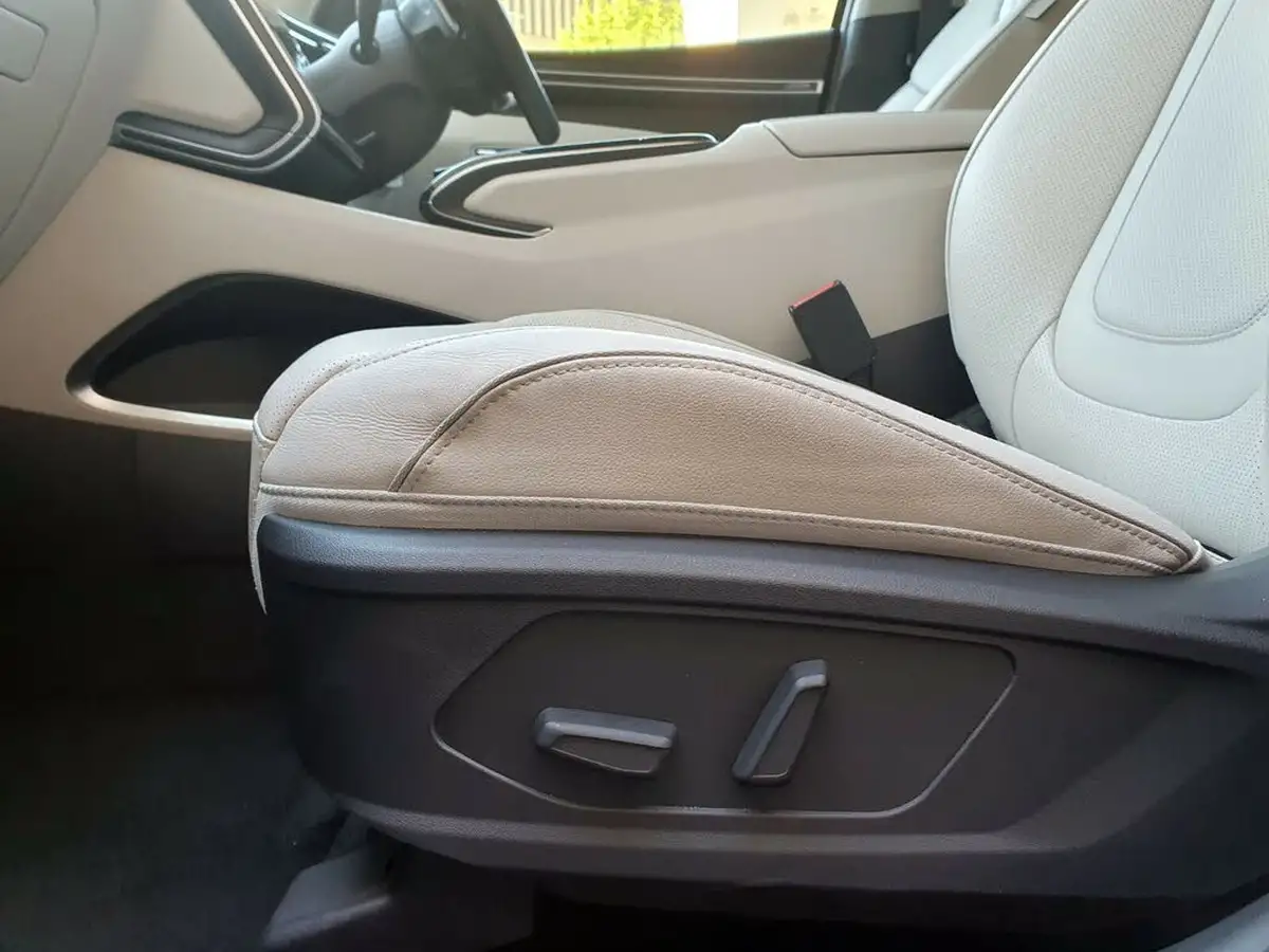2023-hyundai-tucson-16-t-gdi-ultimate-230ps-hybrid-auto-big-8