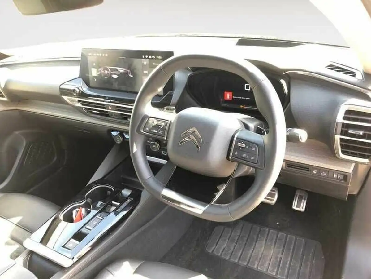 2023-citroen-c5-x-12-puretech-sense-plus-big-4
