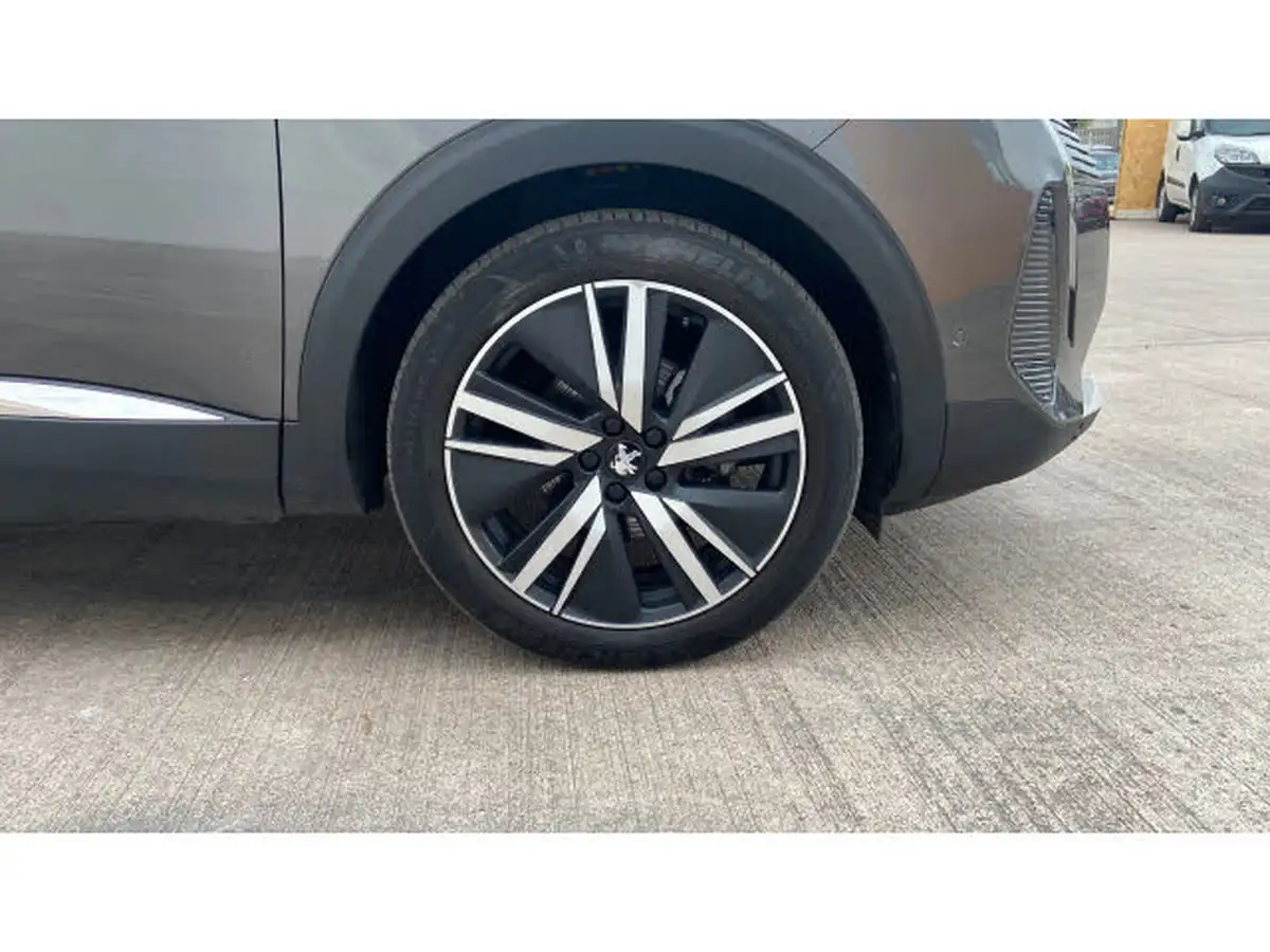 2022-peugeot-3008-suv-12-puretech-gt-premium-big-45