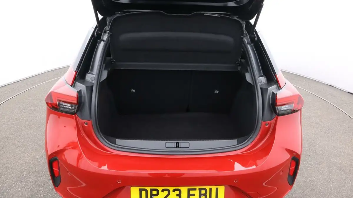 2023-vauxhall-corsa-12i-gs-big-17
