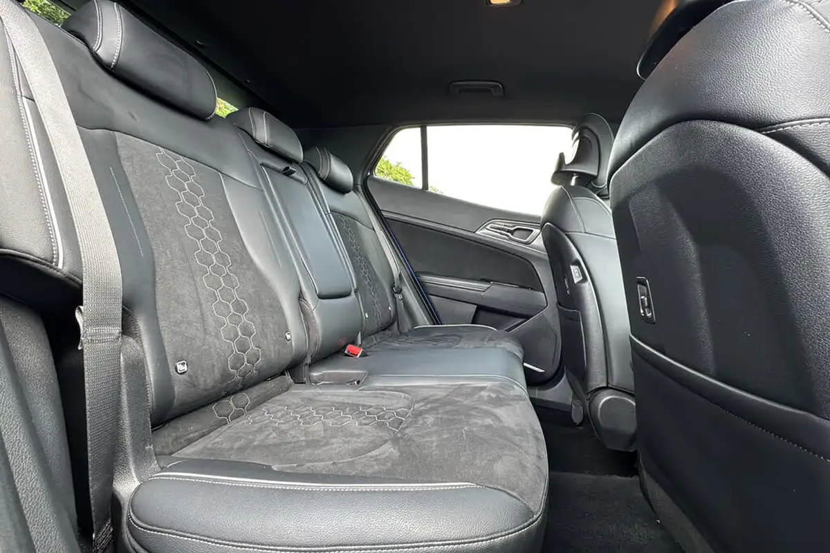 2022-kia-sportage-16-t-gdi-gt-line-148bhp-48v-1598cc-dct-big-10