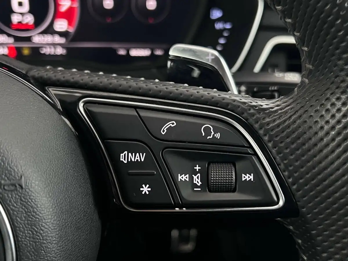 2018-audi-rs4-avant-29-tfsi-quattro-big-22