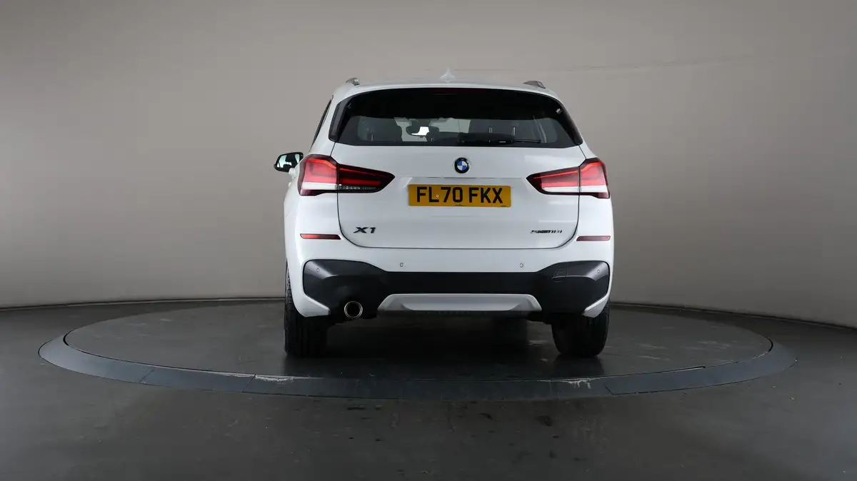 2020-bmw-x1-15-sdrive18i-m-sport-dct-big-29