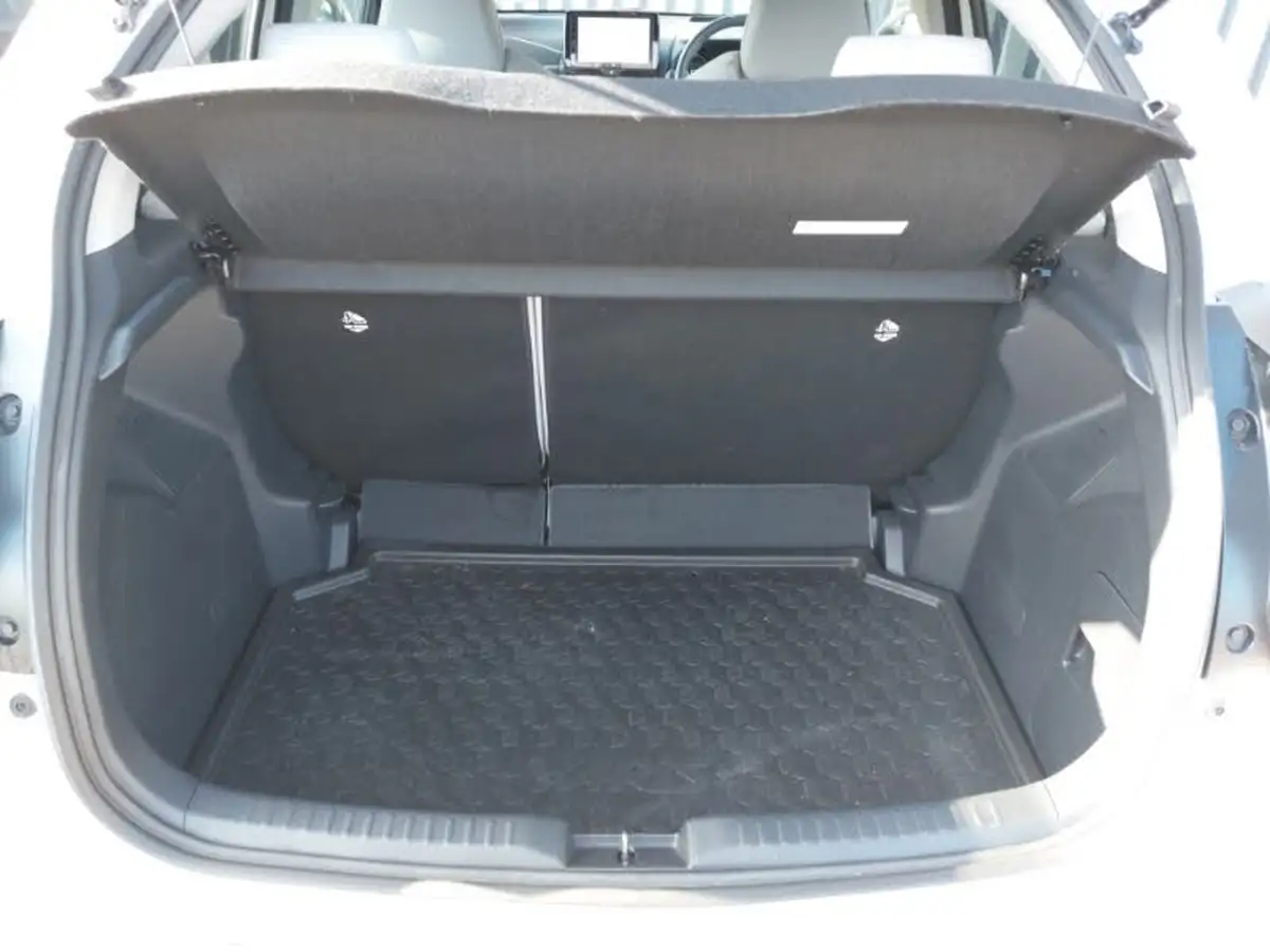 2022-toyota-yaris-15-vvt-i-excel-big-7