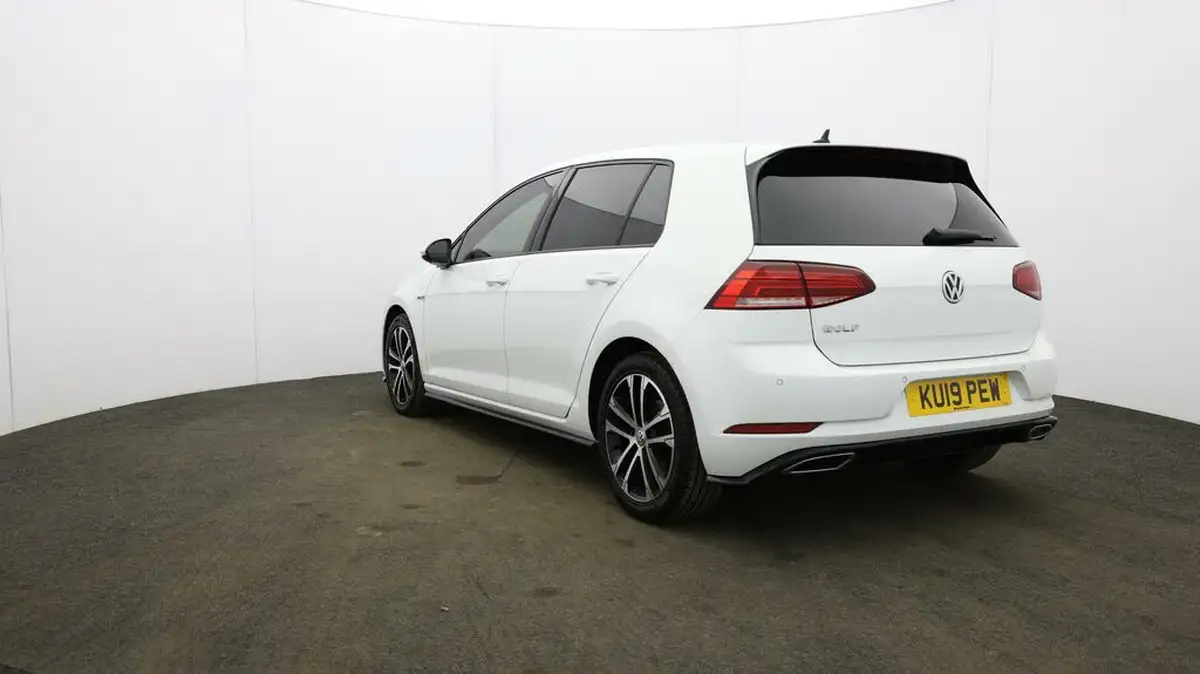2019-volkswagen-golf-20tdi-r-line-5d-dsg-big-35