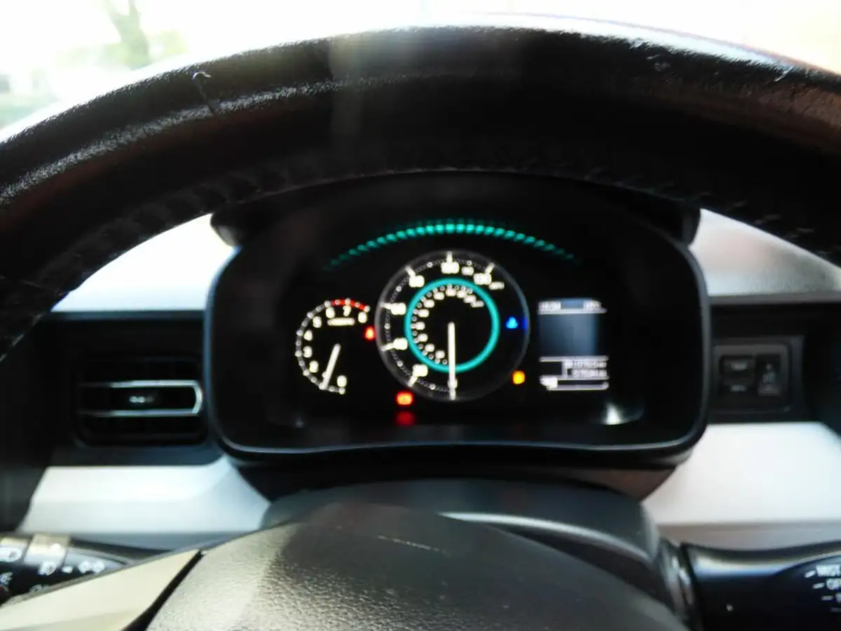 2017-suzuki-ignis-12-dualjet-sz5-shvs-big-28