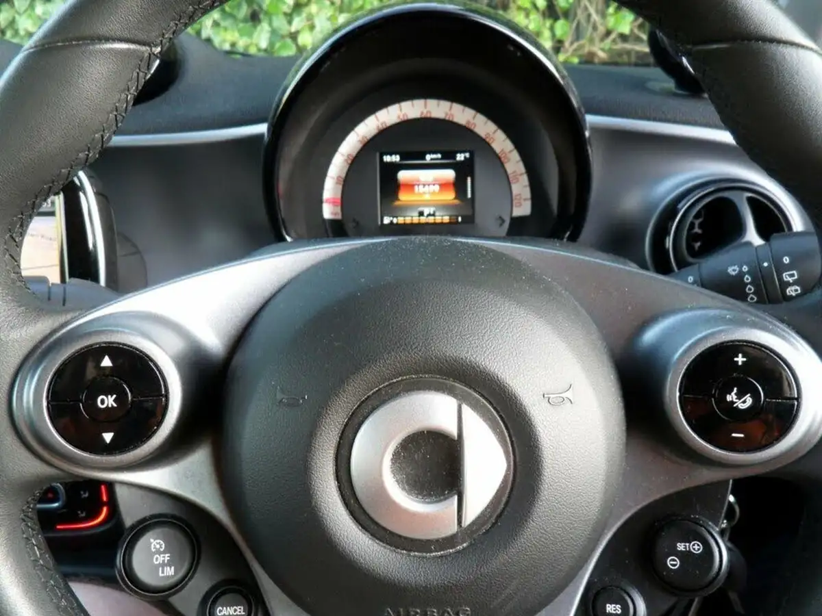 2018-smart-fortwo-10-prime-70bhp-premiumss-coupe-twinamic-big-28