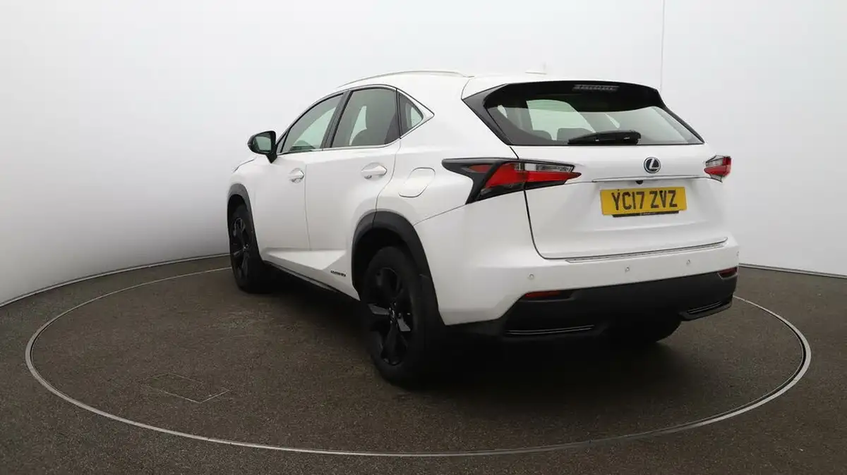 2017-lexus-nx-300h-25-sport-big-51