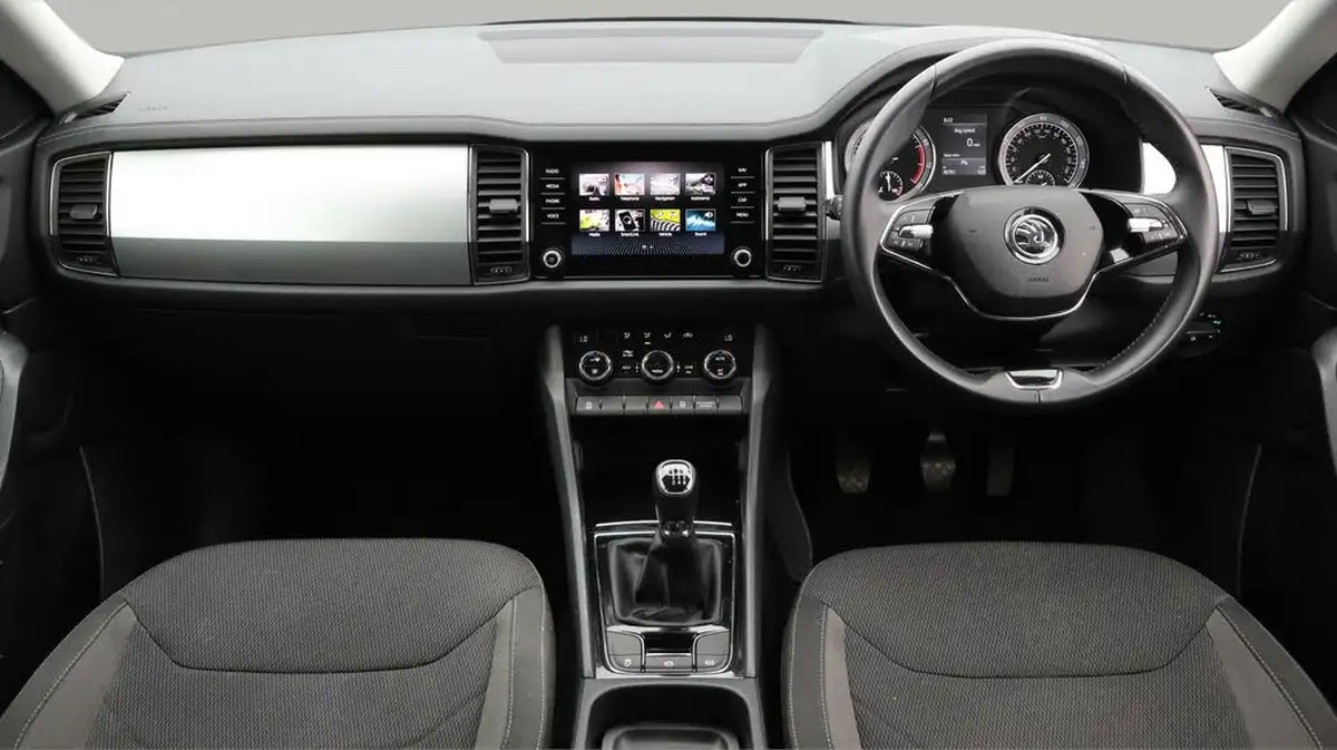 2022-skoda-kodiaq-15-tsi-se-5-big-13