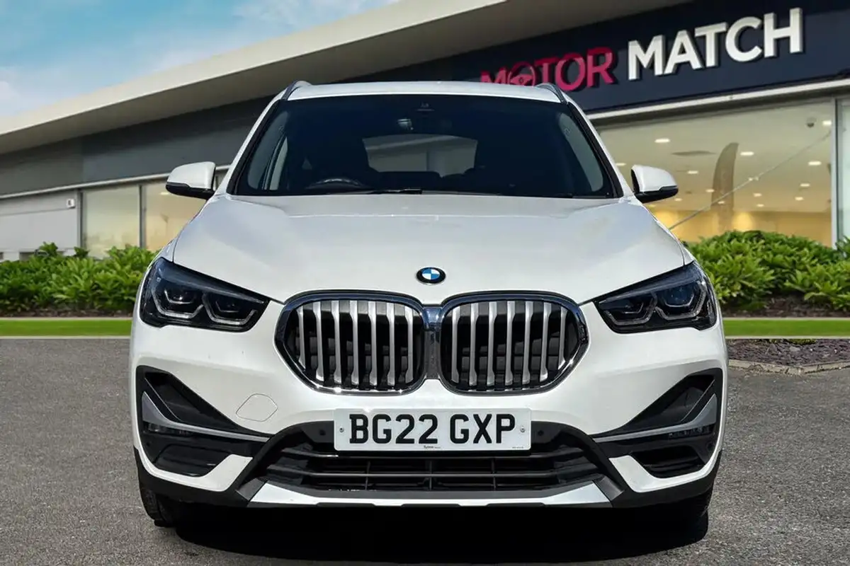 2022-bmw-x1-20-xdrive20i-xline-big-5