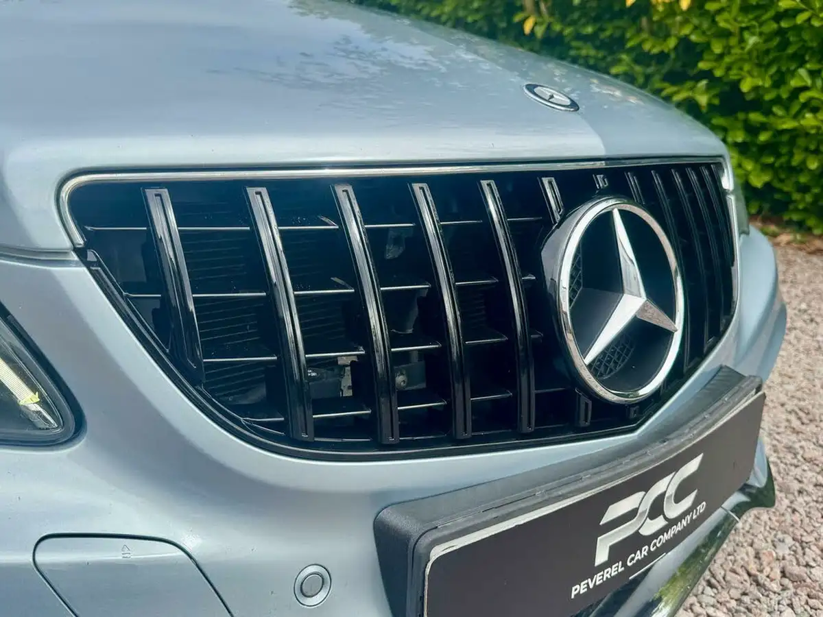 2014-mercedes-benz-e-class-21td-e250-cdi-amg-sport-21cdi-coupe-2d-big-33