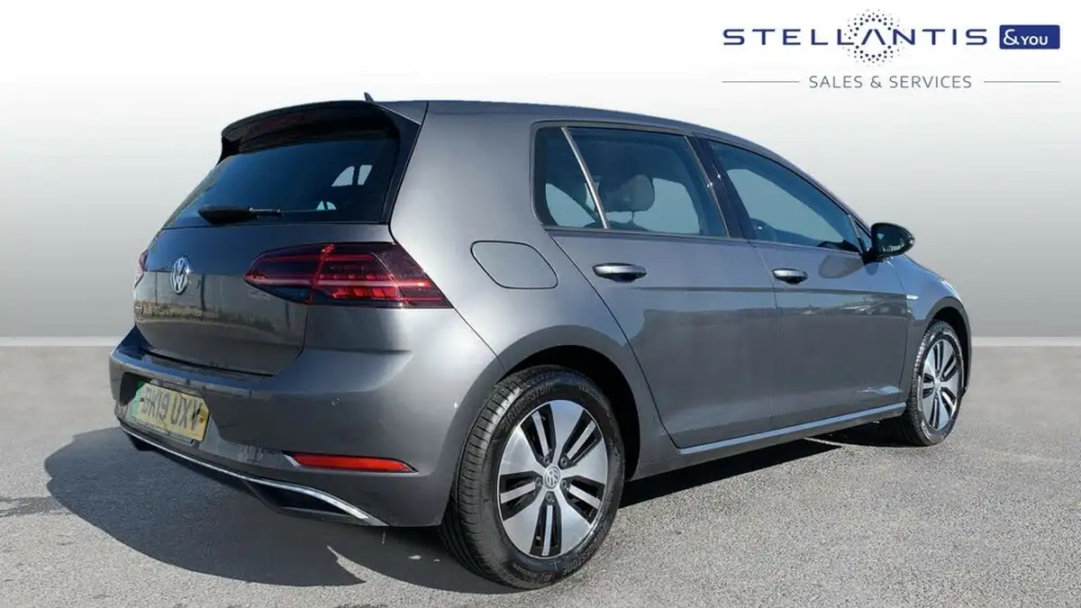2019-volkswagen-golf-e-e-golf-big-2