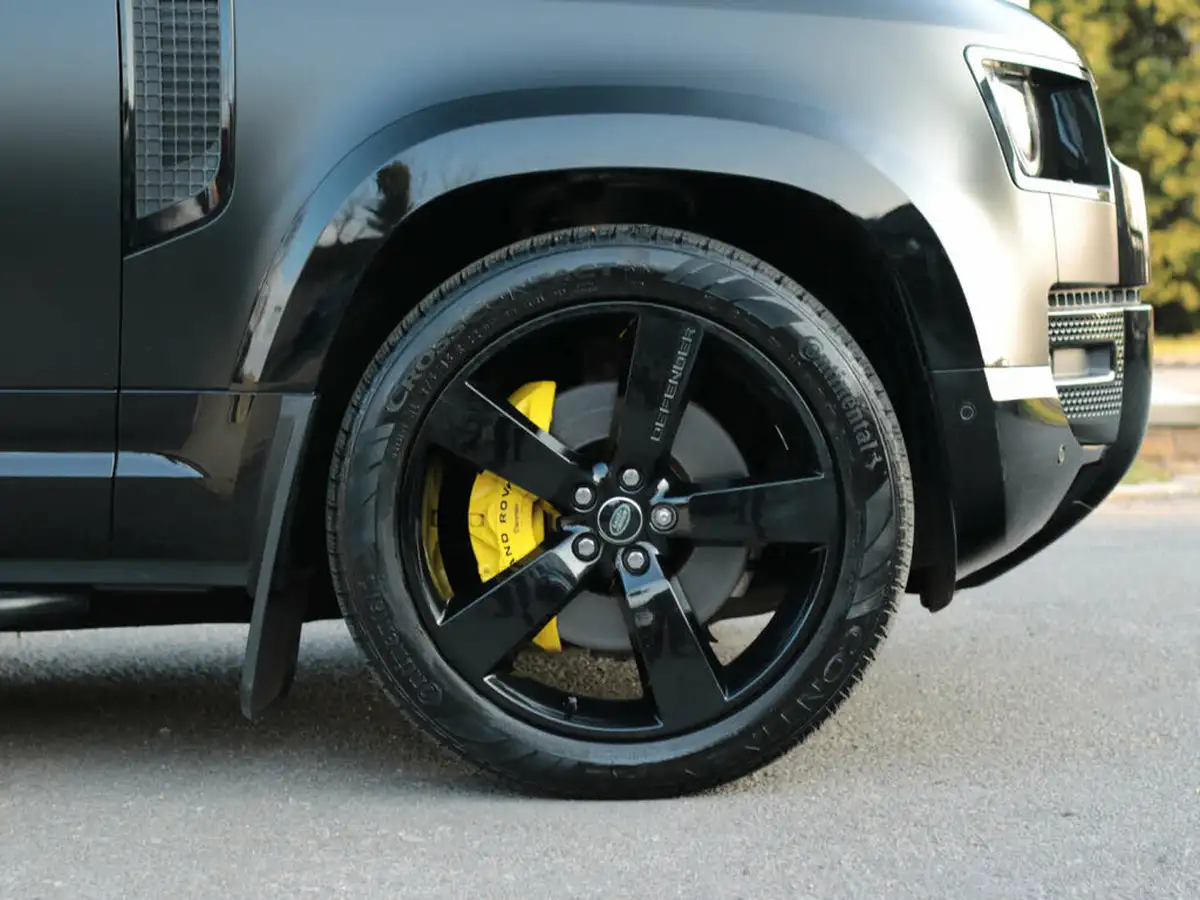 2023-land-rover-110-defender-30-d300-hard-top-x-dynamic-hse-110-big-24