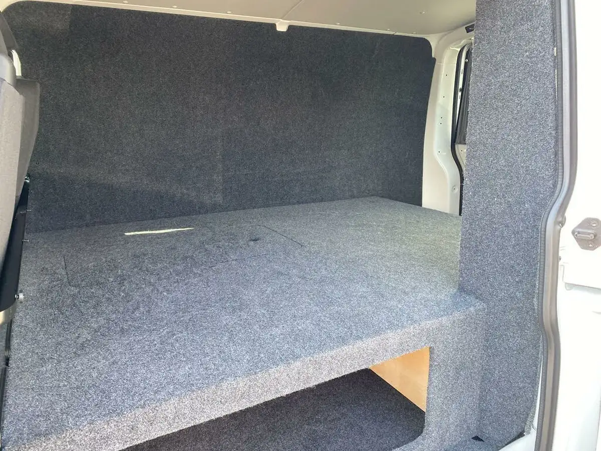 2024-volkswagen-transporter-big-29