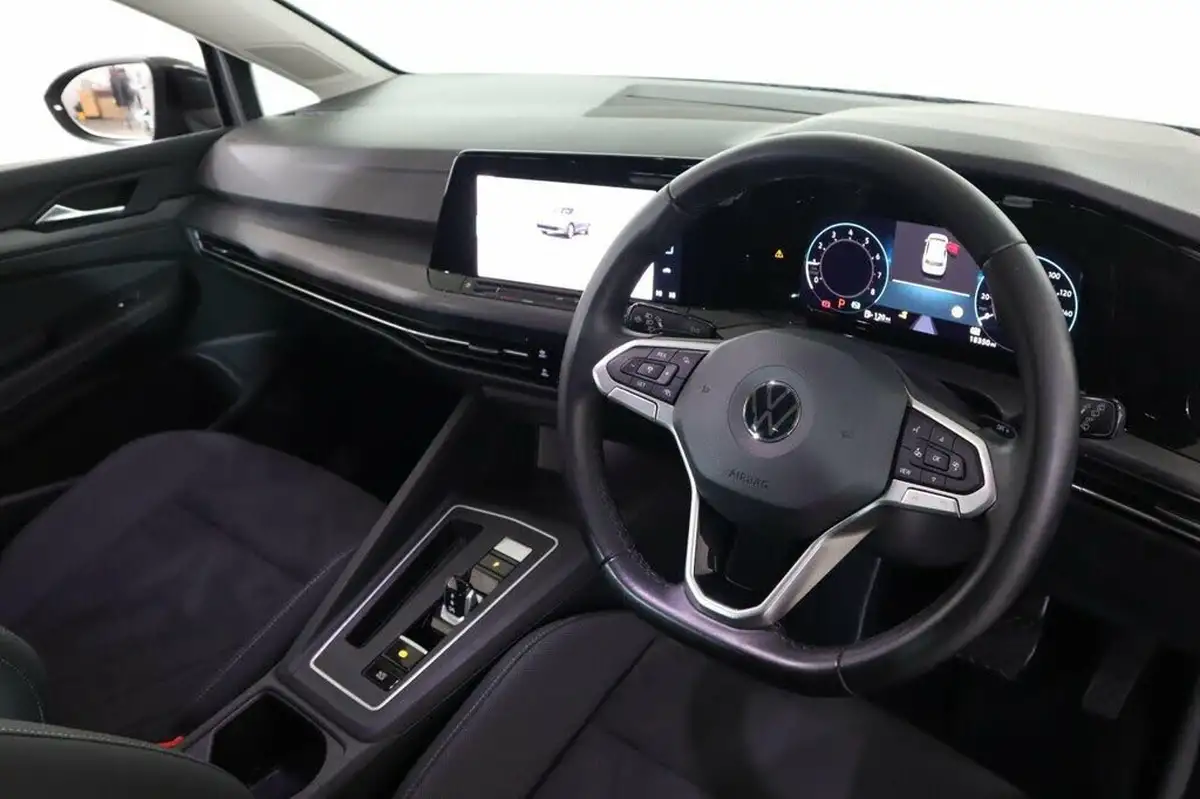 2021-volkswagen-golf-15-etsi-style-150ps-hatchback-big-8