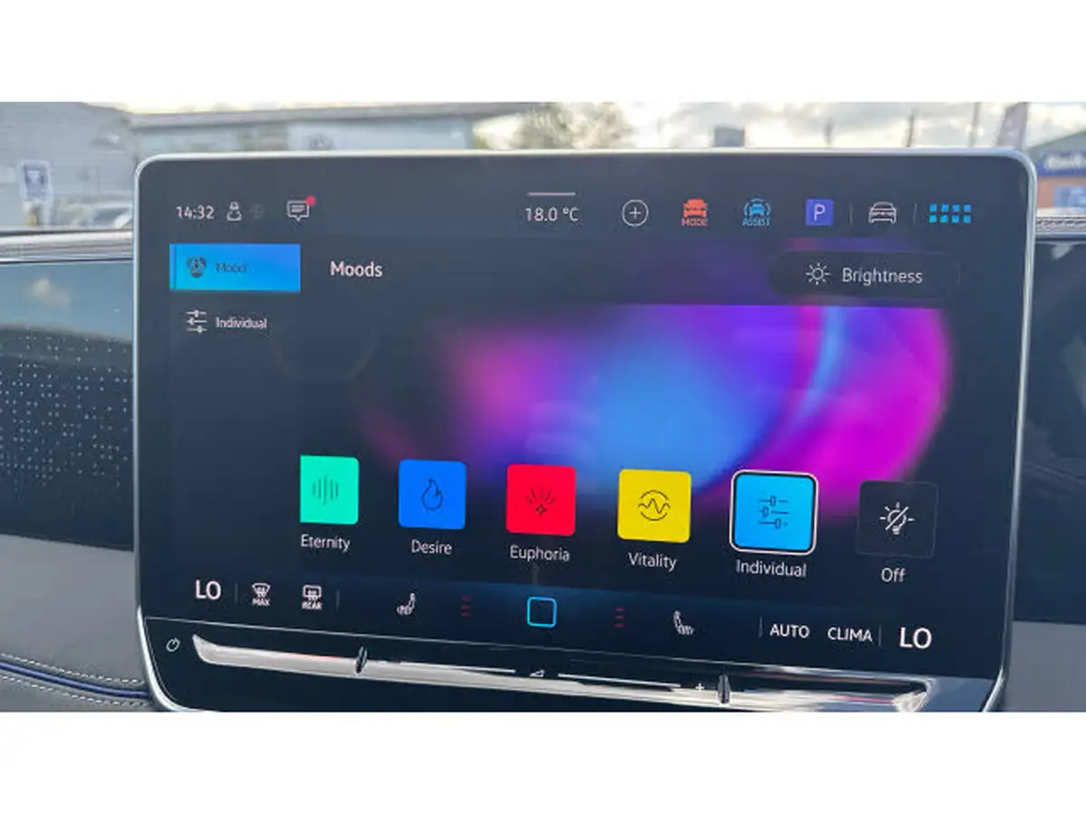 2025-volkswagen-tiguan-20-tsi-r-line-265ps-big-30