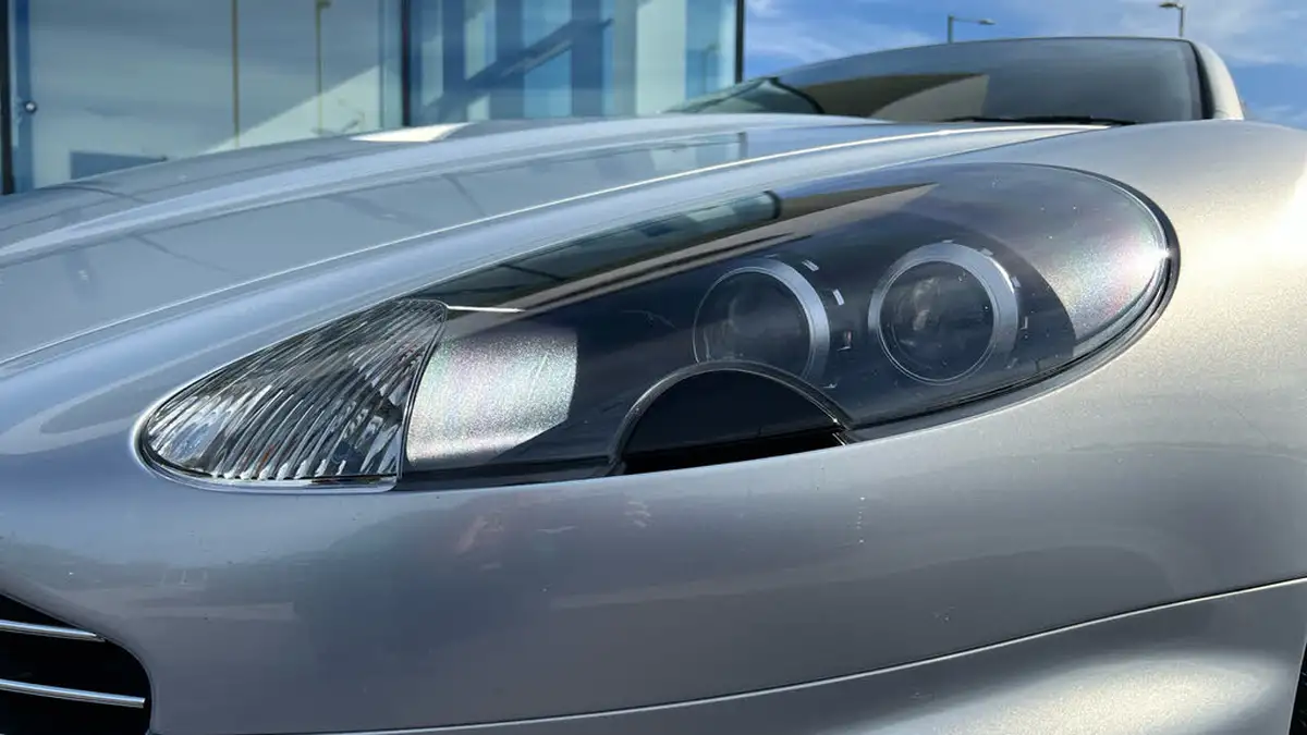 2009-aston-martin-dbs-60-touchtronic-big-15