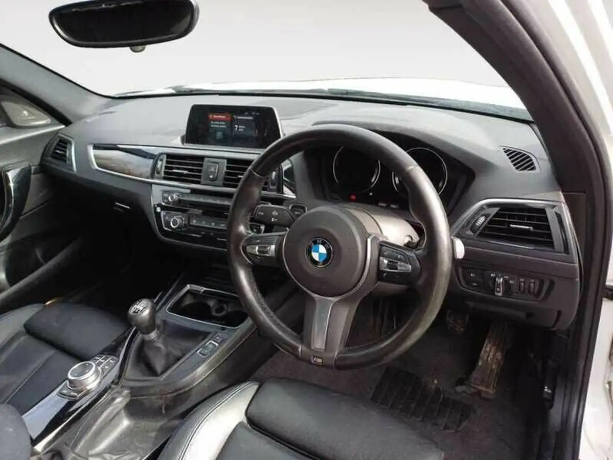2019-bmw-1-series-15-118i-m-sport-shadow-edition-5d-big-3