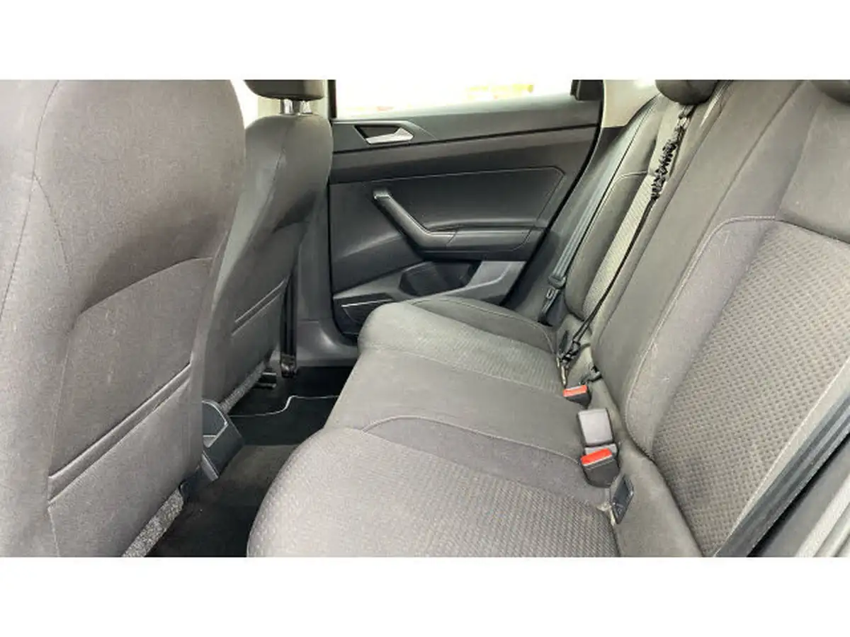 2019-volkswagen-polo-10-se-65ps-evo-ss-big-15