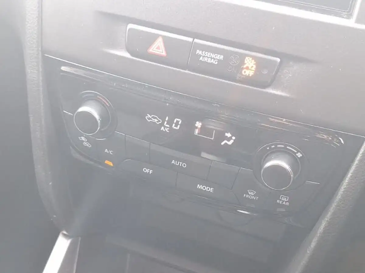 2022-suzuki-vitara-14-boosterjet-sz-t-big-16