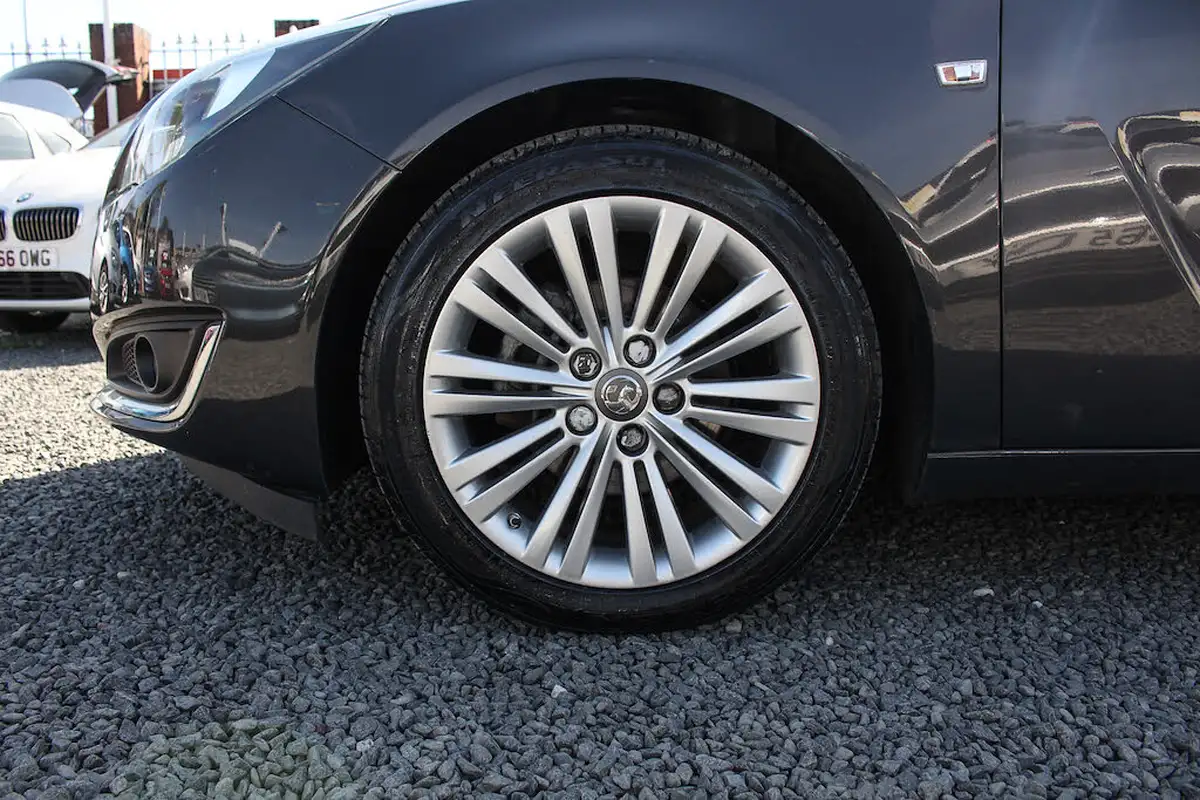 2016-vauxhall-insignia-16cdti-tech-line-ecoflex-ss-big-11