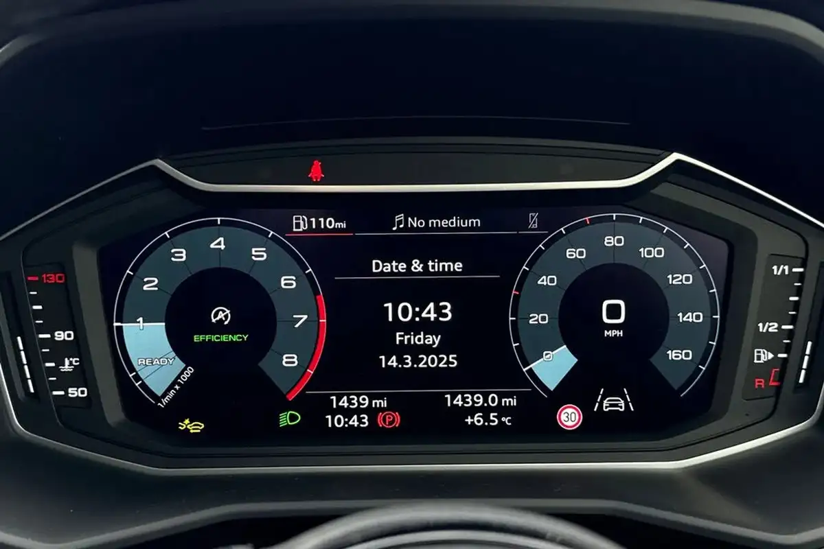 2025-audi-a1-10-30-tfsi-sport-big-38