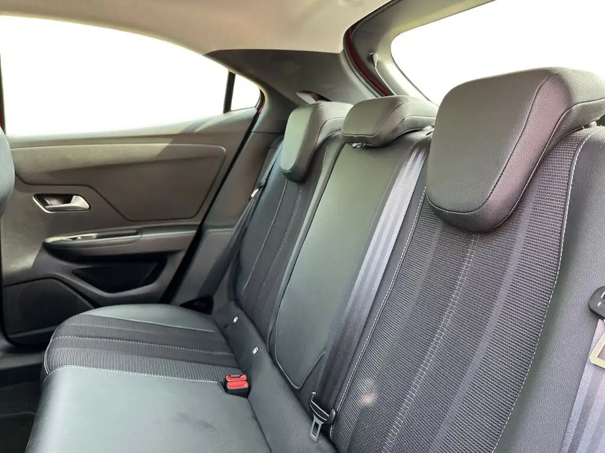 2021-vauxhall-mokka-12-elite-nav-100ps-big-8