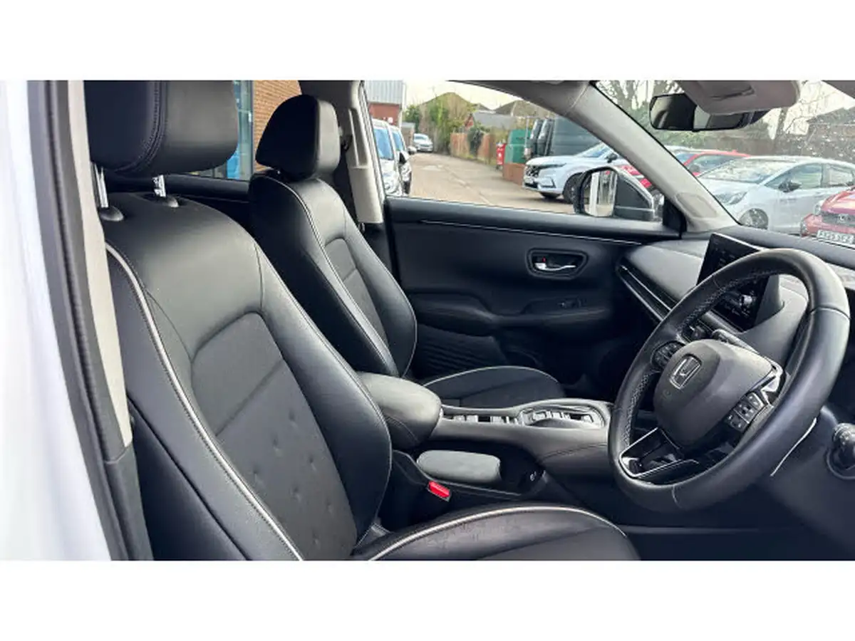 2024-honda-zr-v-20-i-mmd-sport-big-38